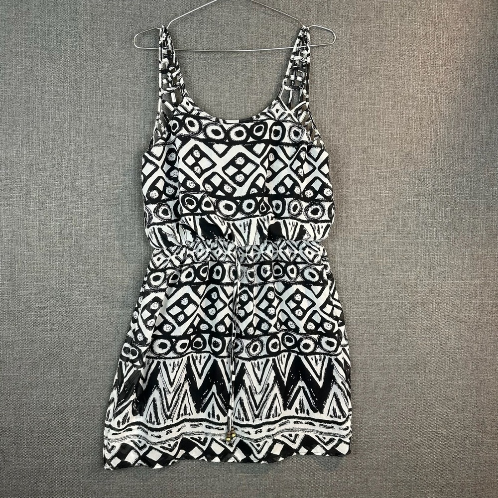 City Triangles Black White Geometric Drawstring Mini Dress‎ Size L